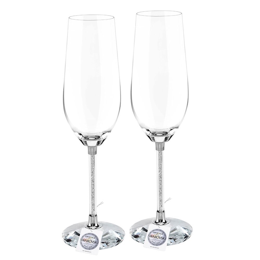 Champagne flutes with Swarovski crystals i…